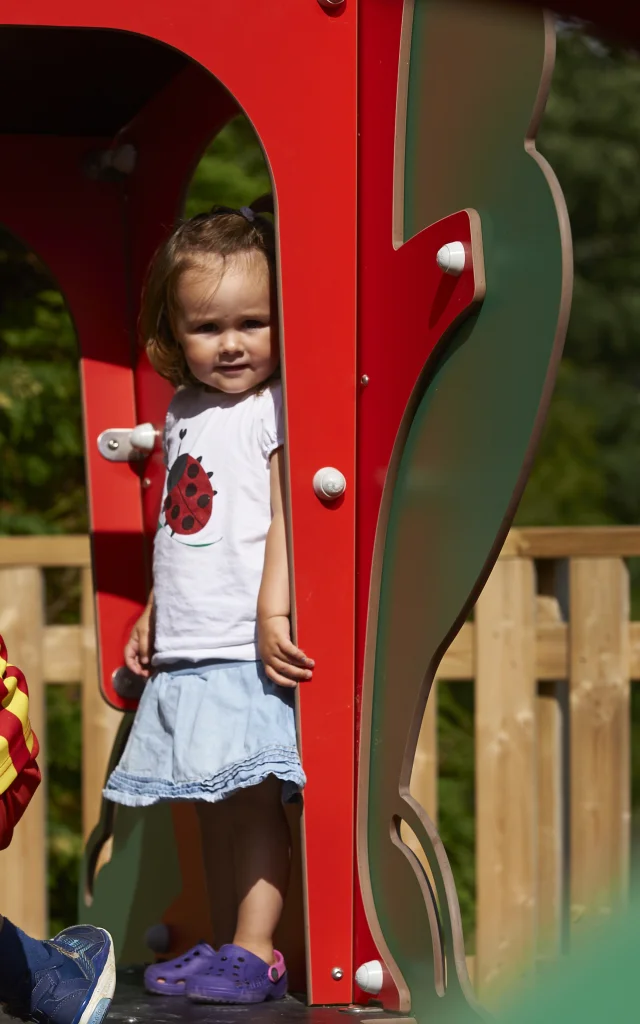aire-de-jeux-pour-enfants-la-foret-fouesnant-bernard-galeron.jpg