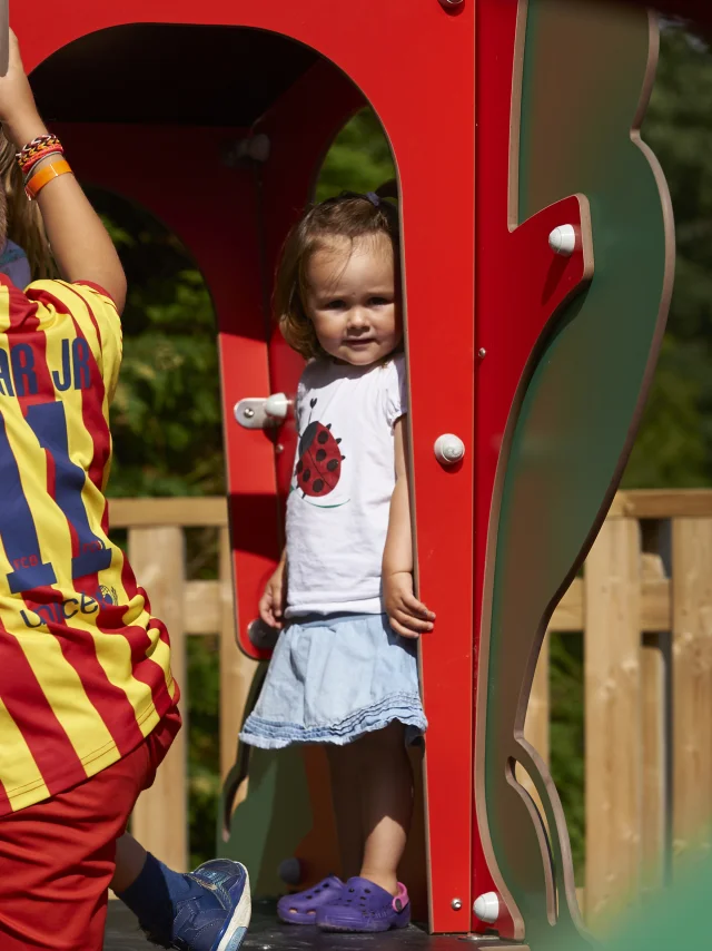 aire-de-jeux-pour-enfants-la-foret-fouesnant-bernard-galeron.jpg