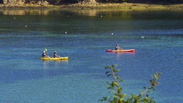 kayak-anse-saint-laurent-plage-kerleven-galeron.jpg