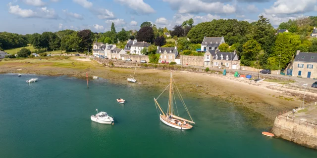 Vieux Port Ete La Foret Fouesnant Poriel