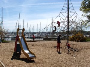 Aire de jeux à Port La Forêt