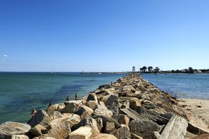 Kerleven strand, ingang van Port-la-Forêt