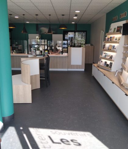 Reception area and reception desk