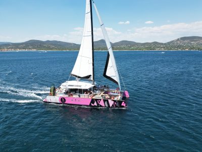 Caseneuve Maxi-catamaran