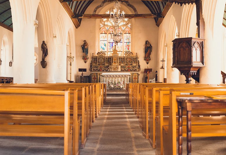 Innenraum – Kirche Unserer Lieben Frau Izel Vor