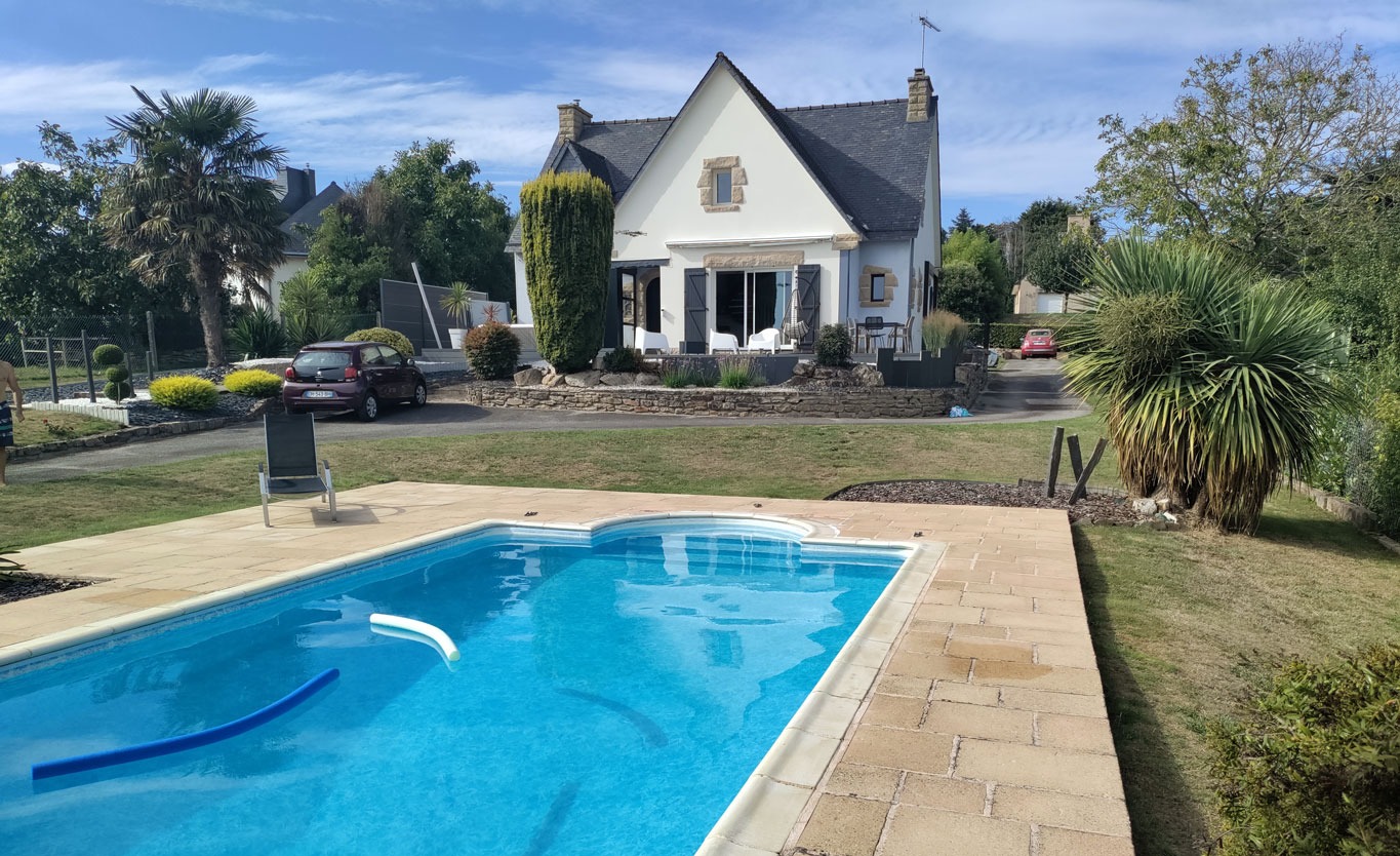 Maison individuelle avec piscine