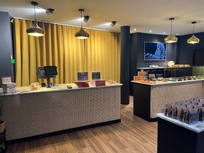 Chocolaterie artisanale – Boutique – La Fôret Fouesnant – Atelier n°5 – 1