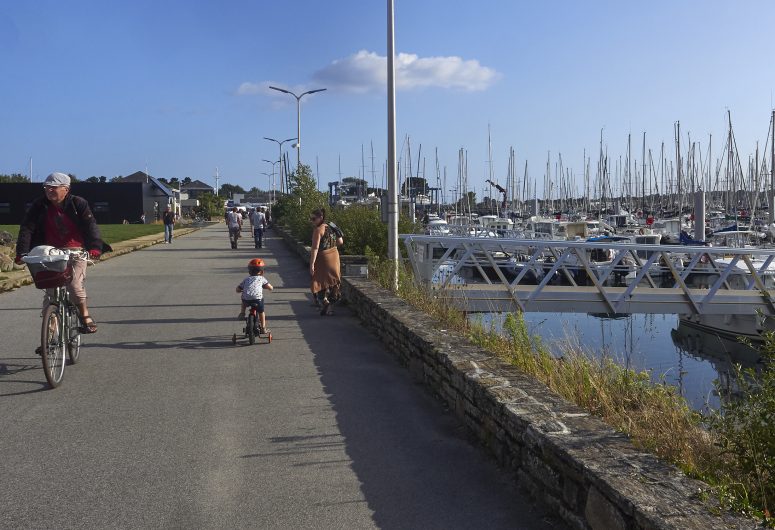 Promenade à Port La Forêt